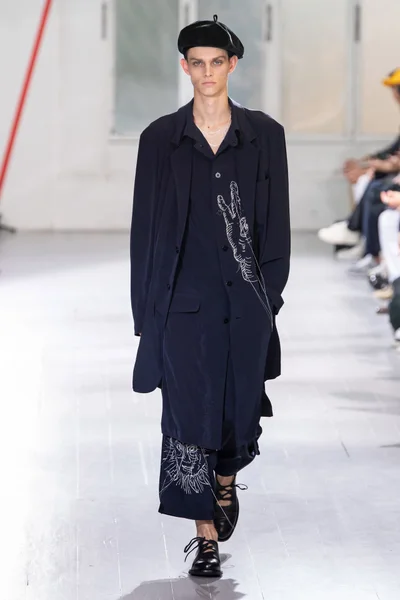 Look 20